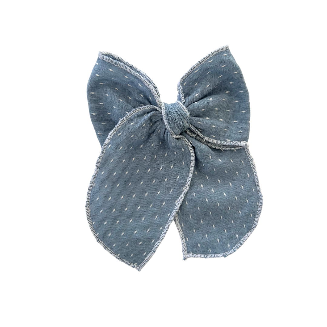 River Lovely Hair Bow Clip